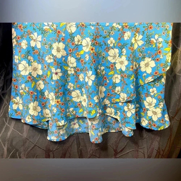 Monteau Los Angeles - Beautifully Vibrant Blue Floral  Medium Dress 🦋🌼 - Picture 14 of 15